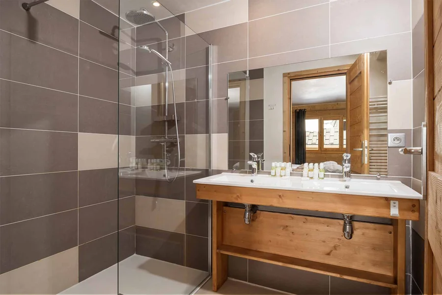 Luxury Chalet for ten in the centre photo 7