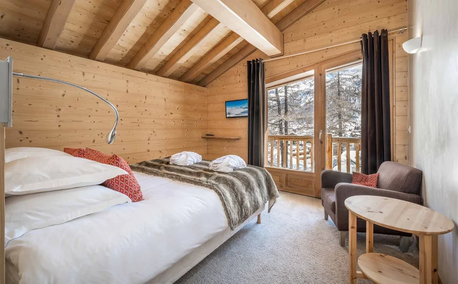 Luxury Chalet for ten in the centre photo 10
