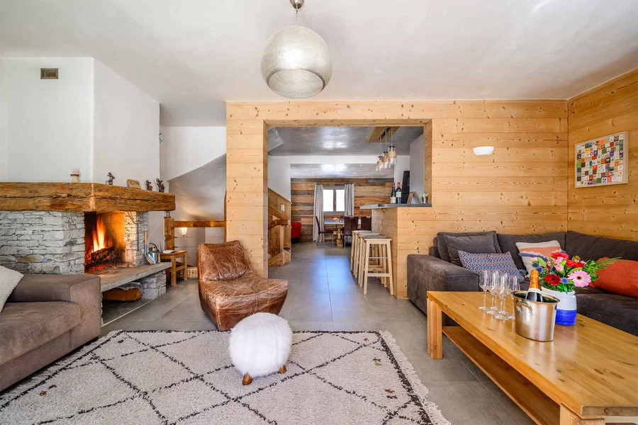 Luxury Chalet for ten in the centre photo 2