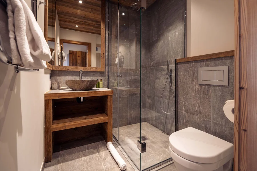Beautiful chalet for eight in prestige area photo 5