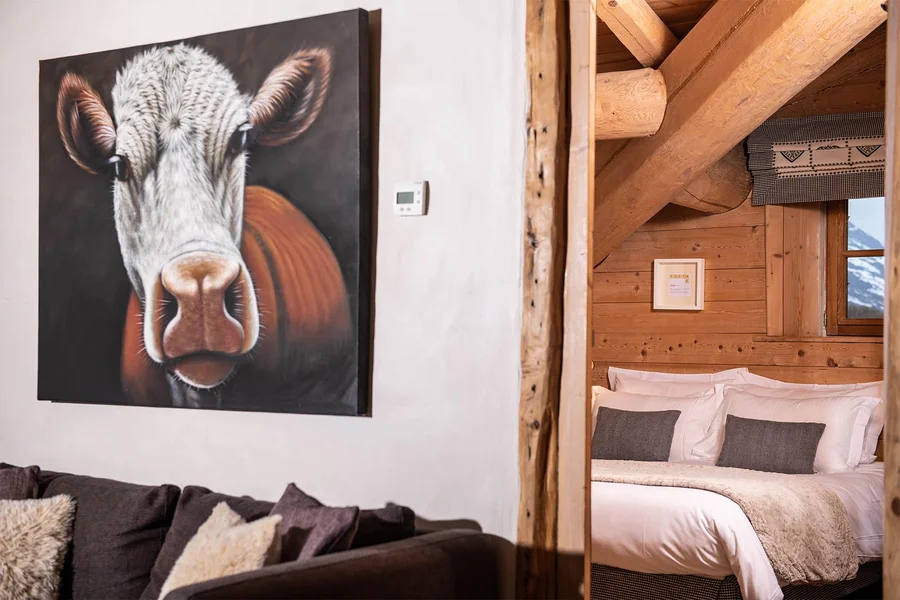 Stunning chalet for ten in quiet area of the resort photo 13