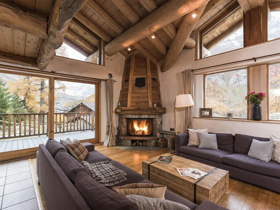 Stunning chalet for ten in quiet area of the resort photo 1