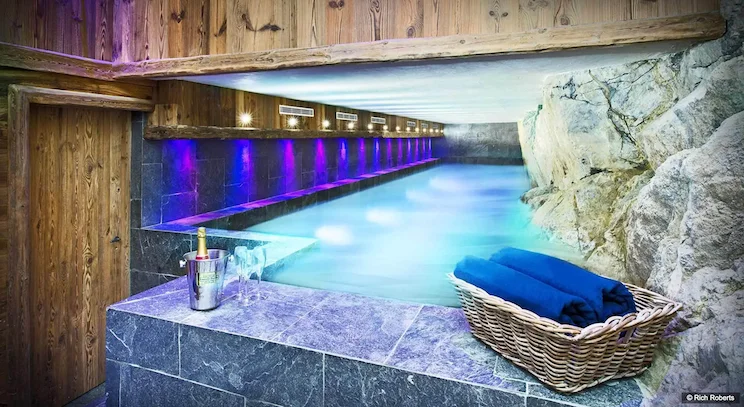 Classy chalet with an indoor swimming pool photo 5