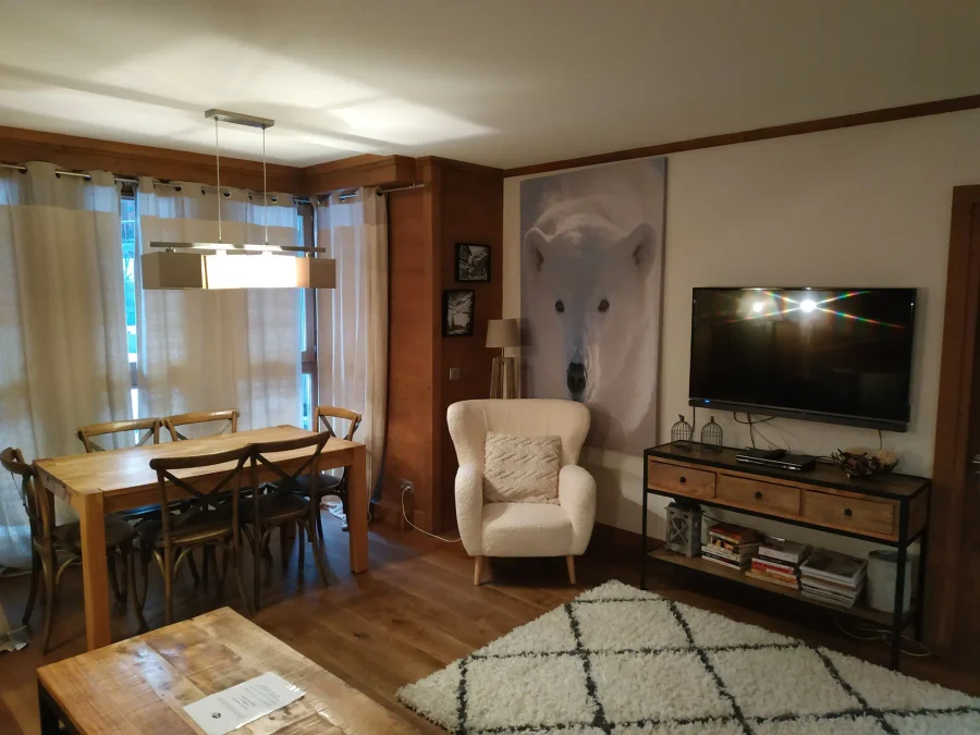Spacious six person apartment with balcony photo 2