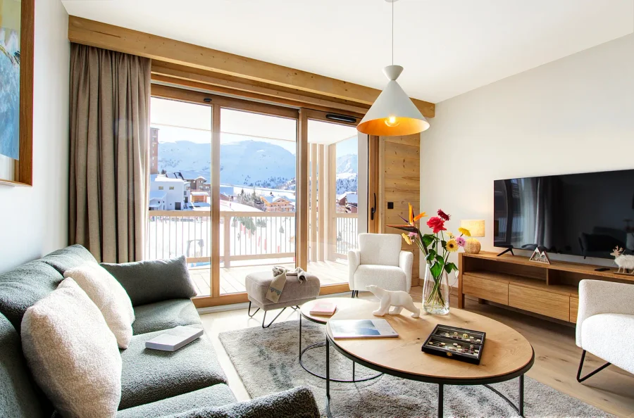 New ski-in ski-out apartment photo 2