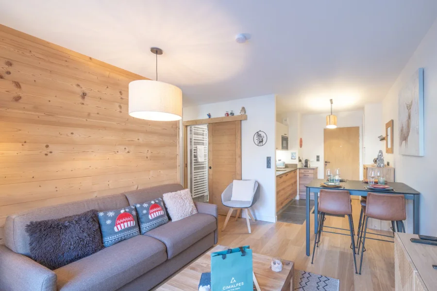 New apartment in luxury residence photo 3