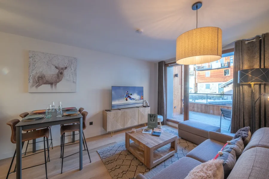 New apartment in luxury residence photo 2
