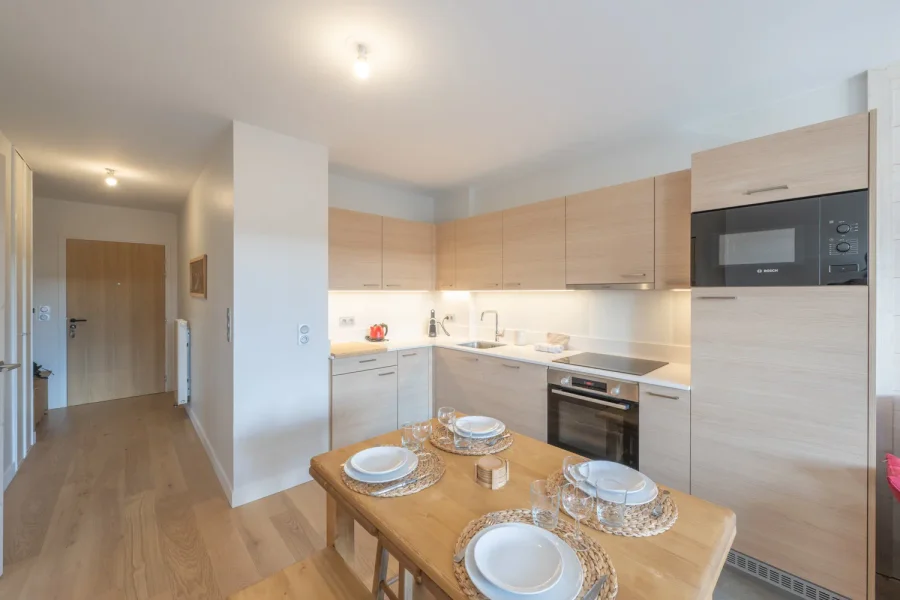 Bright, modern and close to the slopes photo 5