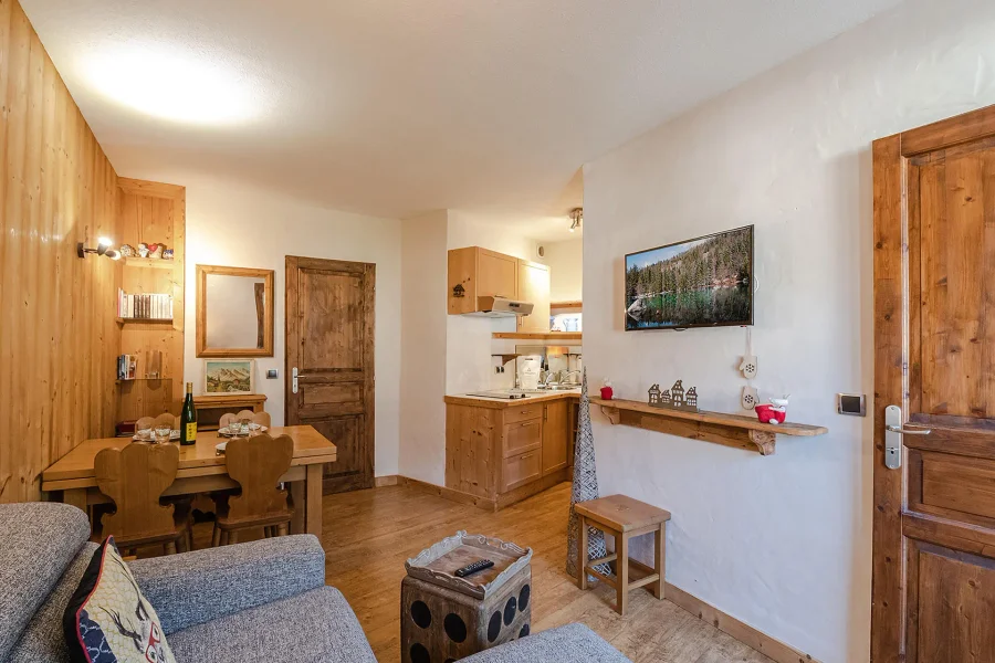 Cosy apartment in Chamonix Sud with stunning views photo 2