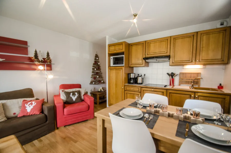 Homely two-bedroom apartment in Chamonix centre photo 2