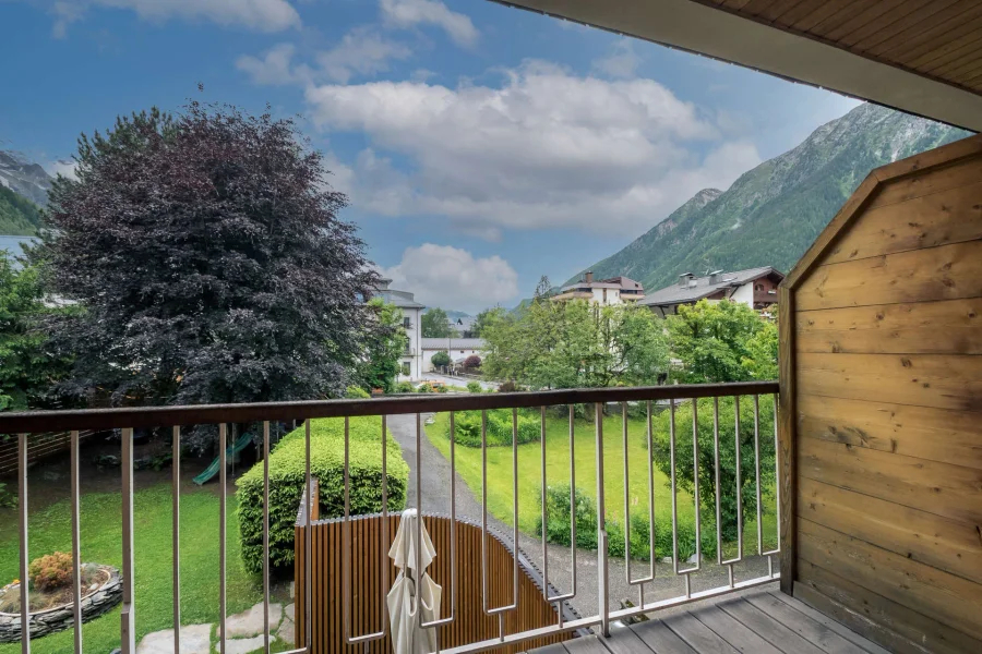 Three bedroom apartment for six near resort centre photo 4