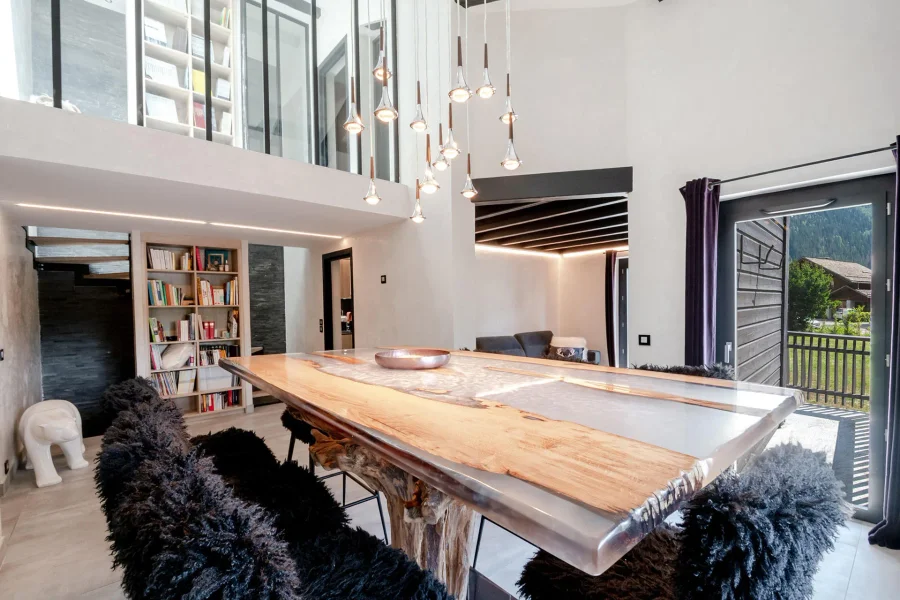 Four-bed chalet in Le Praz photo 3