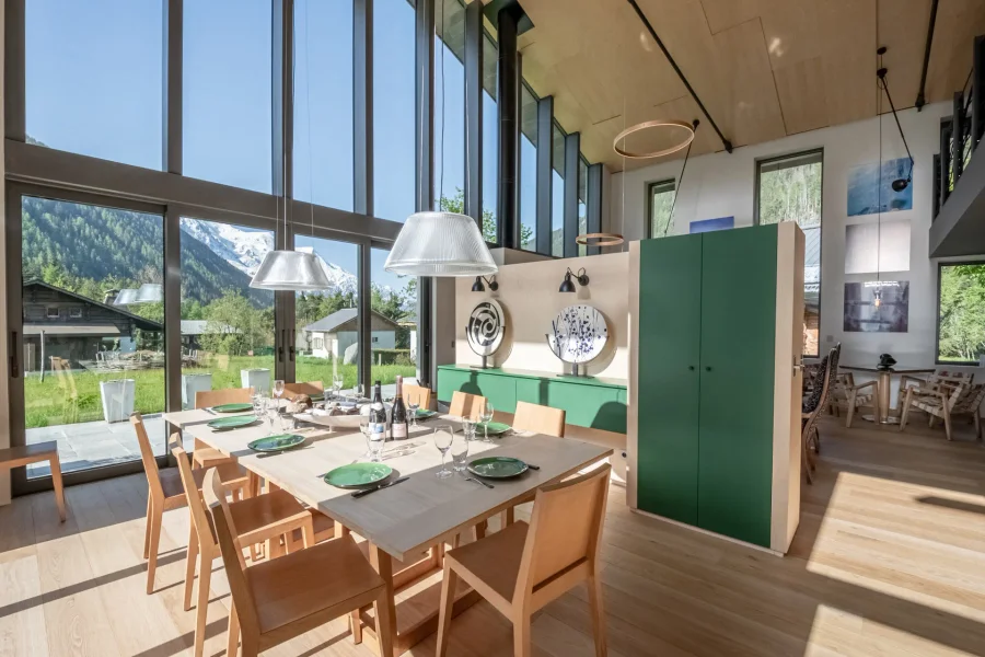 Beautiful spacious chalet located in the old town of Argentière photo 4