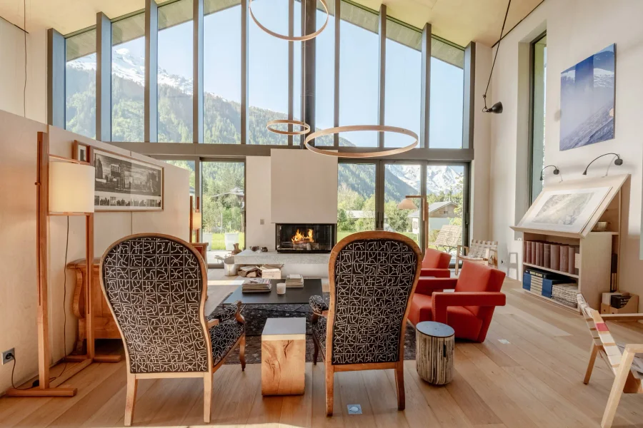 Beautiful spacious chalet located in the old town of Argentière photo 3