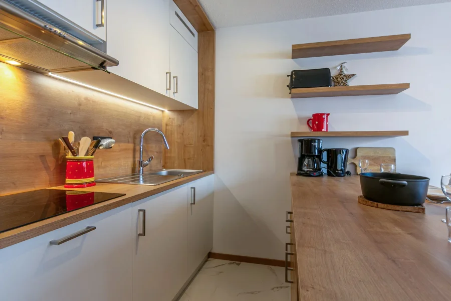 Renovated ski-in apartment with stunning views in the old village photo 4