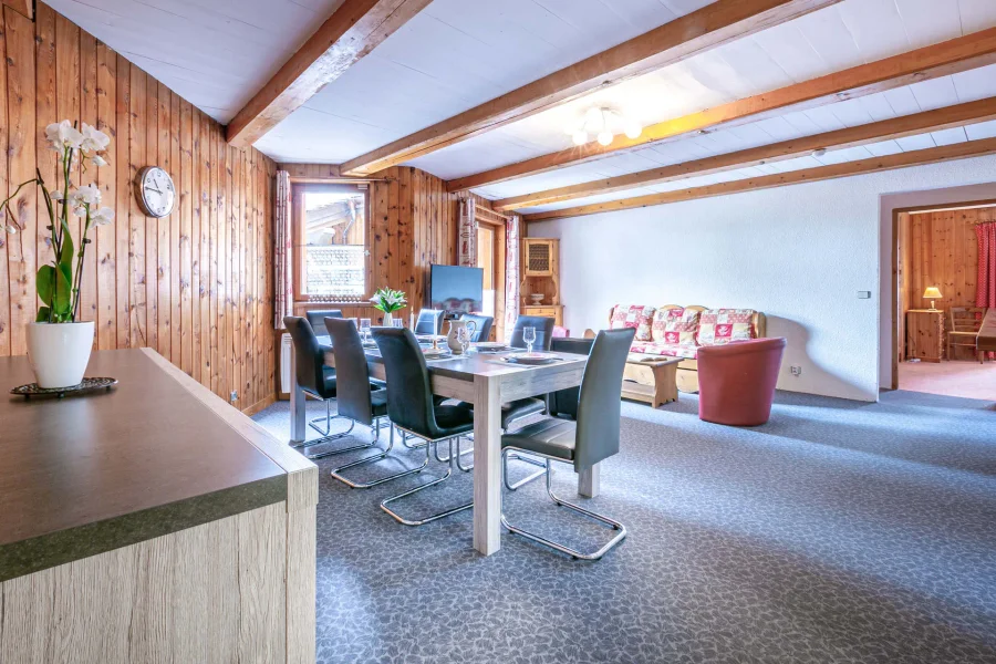 Alpine style apartment close to the slopes photo 3