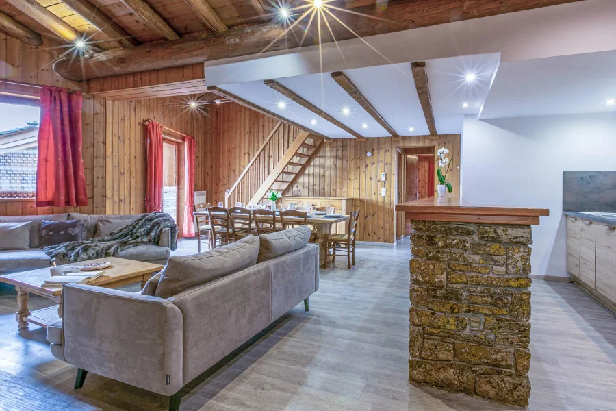 Close to the slopes with rustic alpine feel photo 2
