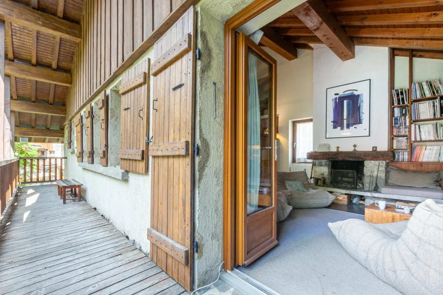 Large rustic chalet for eight photo 5