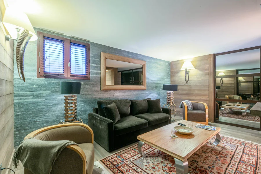 Sleek apartment a short walk from the slopes photo 5