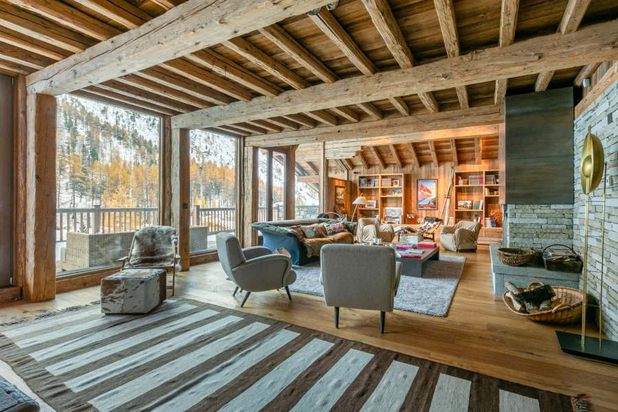 Luxe chalet in magical Le Fornet photo 3