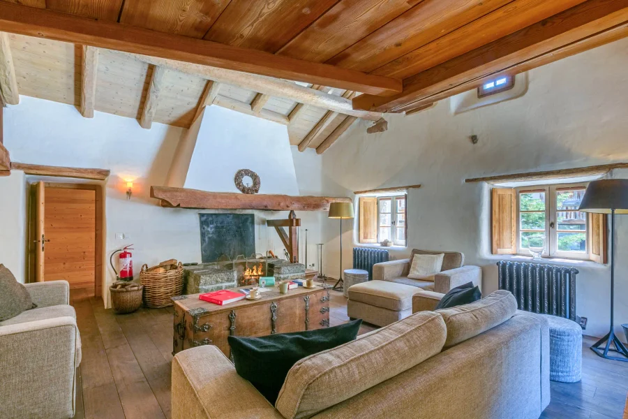 Classic alpine apartment in a central location photo 4