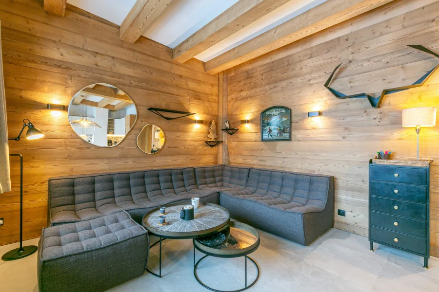 Bright, renovated apartment at the foot of the slopes with panoramic alpine views photo 3