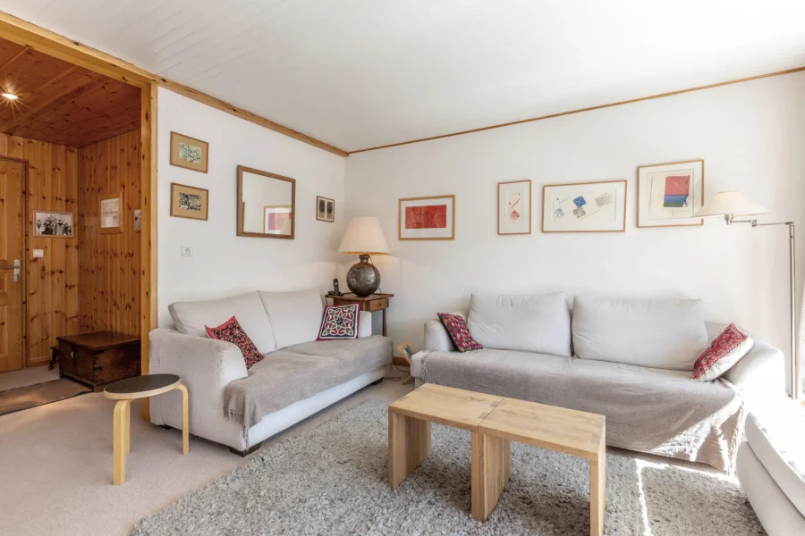 Bright alpine apartment close to the snow front photo 3