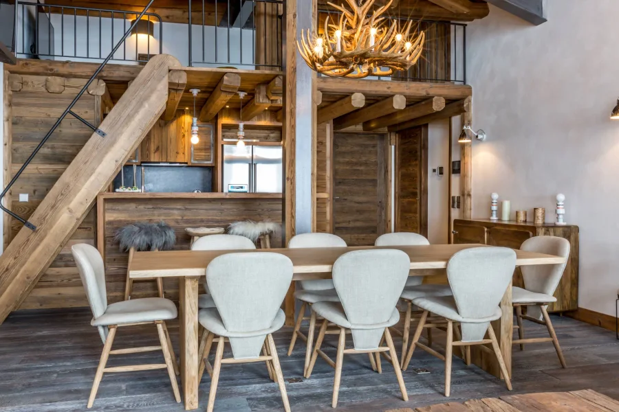 Luxe ski-in ski-out apartment in fantastic location photo 4