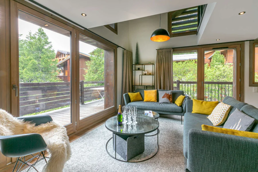 Luxe apartment in great location photo 3