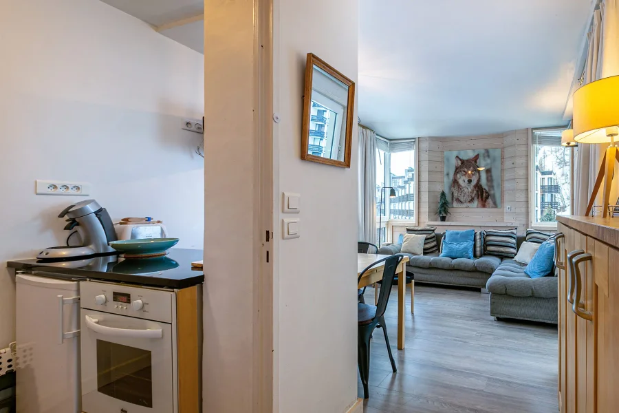 Bright apartment in the centre of town photo 3
