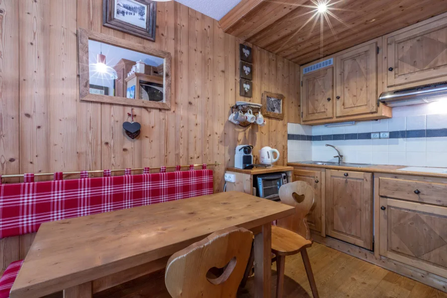 Cosy family apartment right next to the lifts photo 4