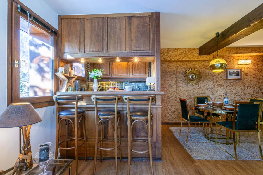 Traditional alpine apartment with easy slope access photo 4