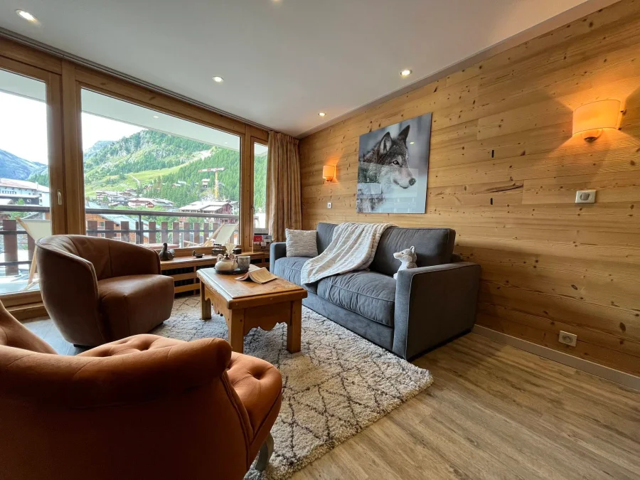 Simple apartment in the centre of Val photo 5