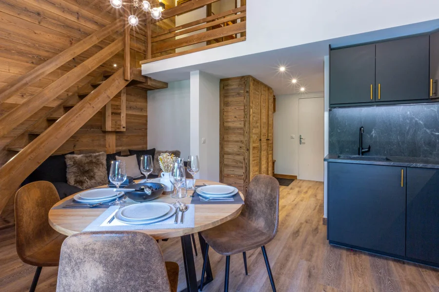 Large one-bed apartment with mezzanine and parking photo 4