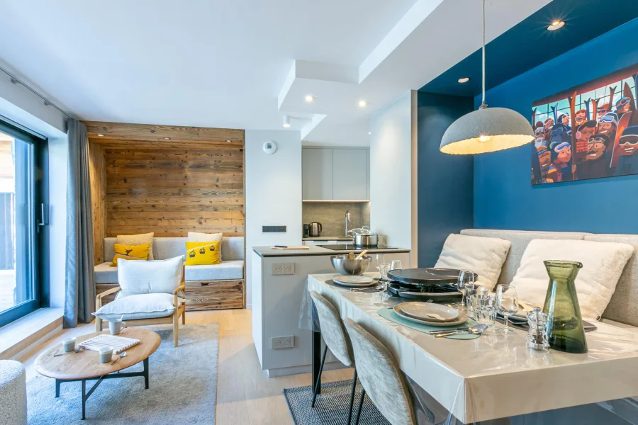 Newly built ski-in ski-out apartment photo 2