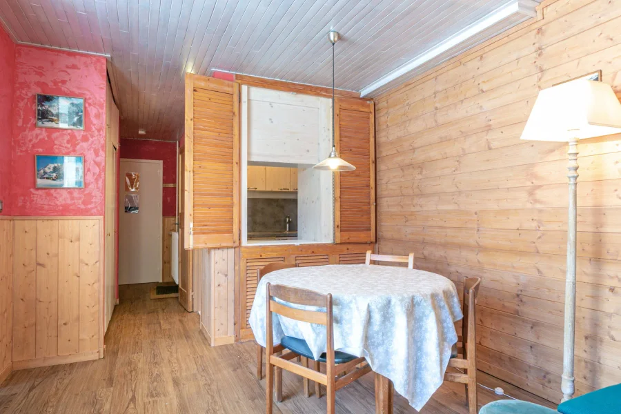 Central apartment next to tourist office photo 4
