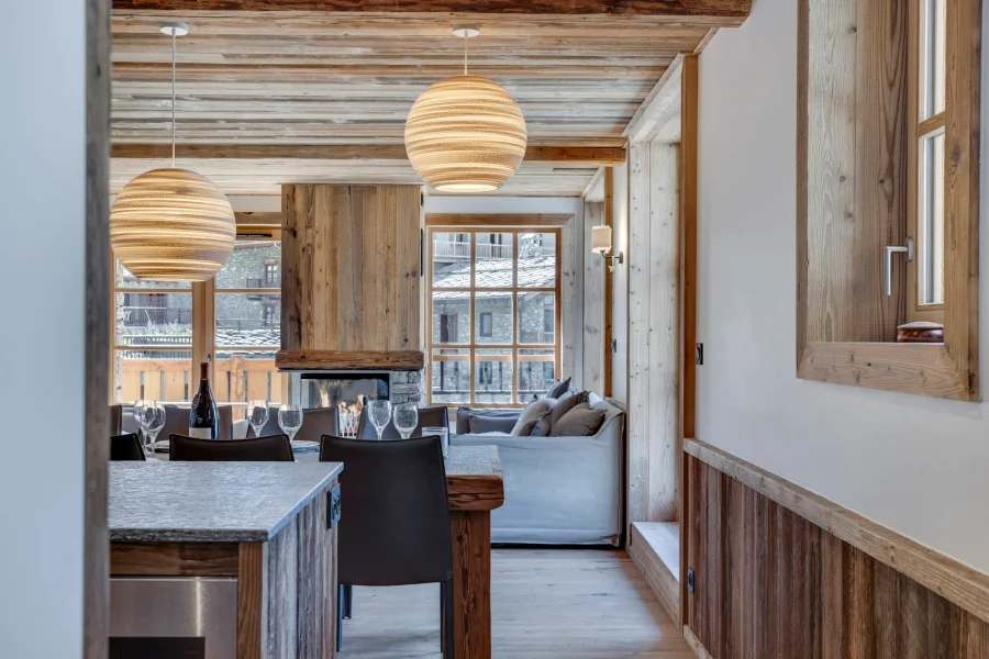 Stunning apartment in serene location photo 4