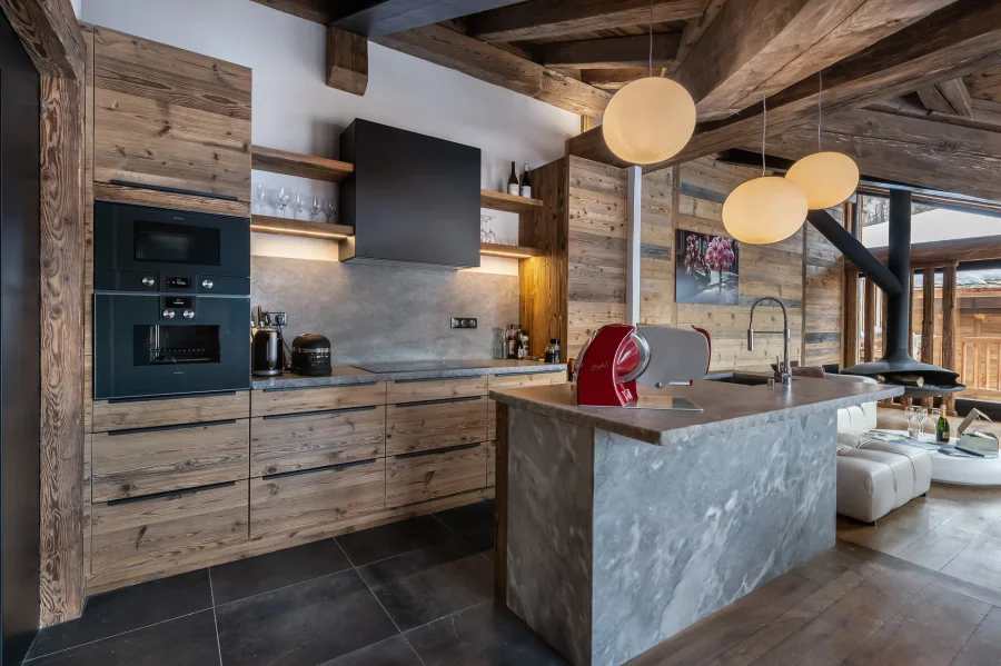 Beautiful chalet with a swimming pool, gym, cinema and more photo 5