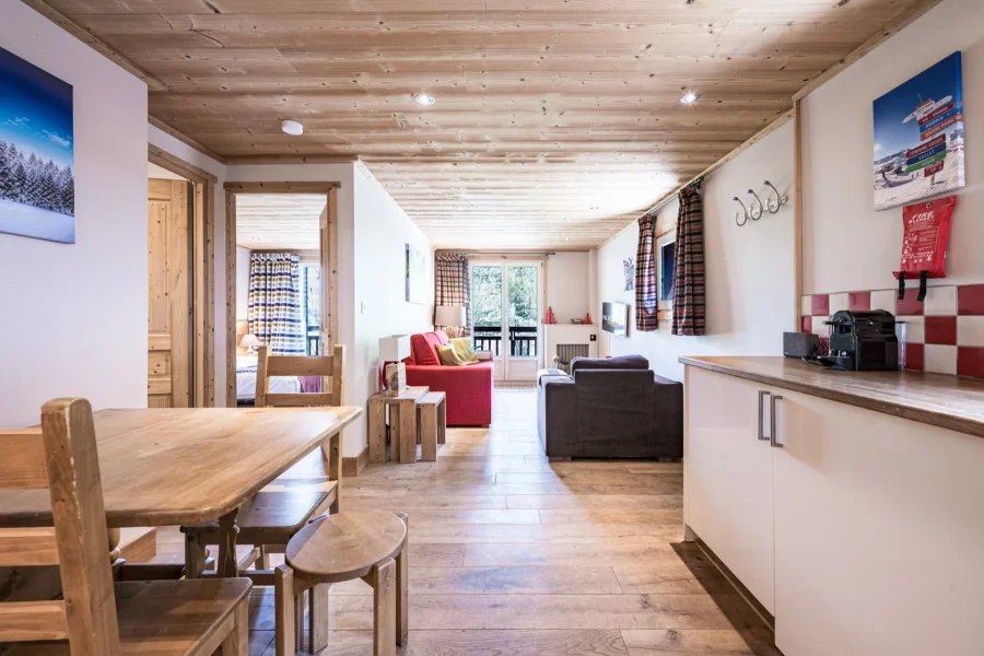 Renovated one bedroom apartment for four next to the slopes photo 4