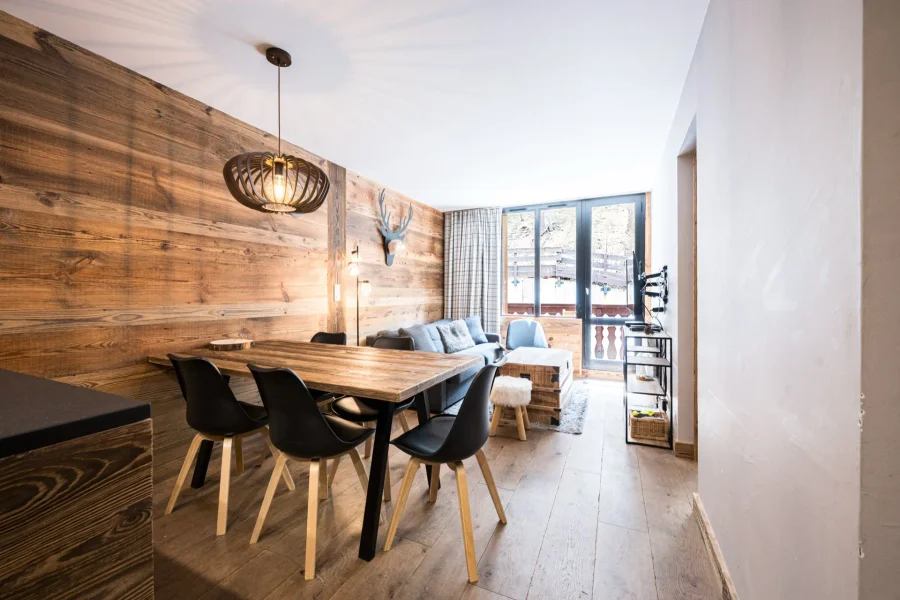 Central, newly renovated apartment next to Solaise photo 3
