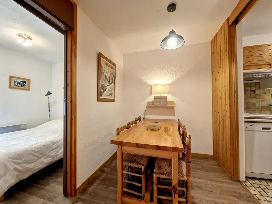 Modern duplex for six in the quiet part of town photo 4