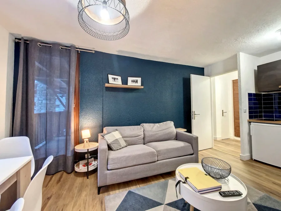 One bedroom ski-in-ski-out apartment for four photo 2