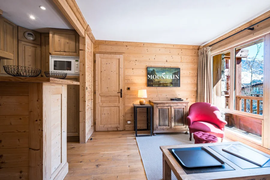 Classic one-bedroom apartment with sofa bed photo 2