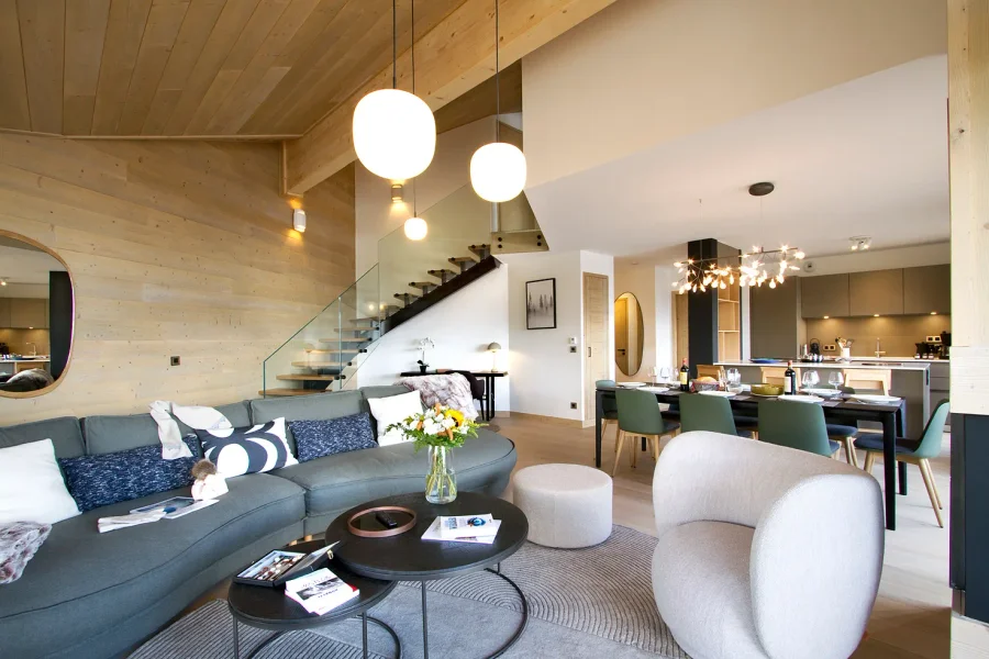 Magnificent ski in ski out apartment photo 2