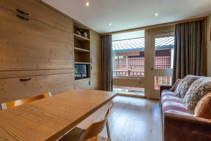 Cosy ski-in ski-out studio for two photo 2