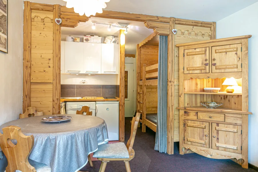 Ground-floor studio for four with a south-facing balcony photo 4