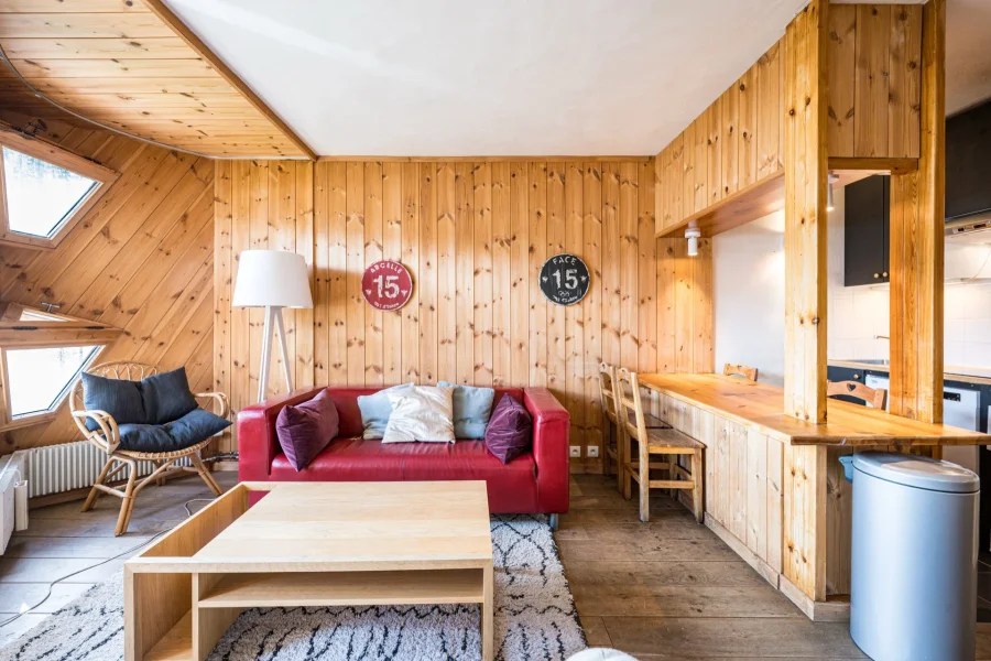 Ski-in ski-out two bed apartment for four photo 3