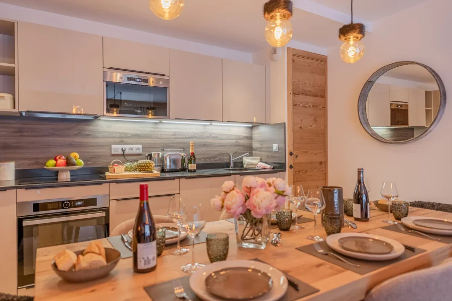 Beautiful new apartment in high standarding condo photo 4
