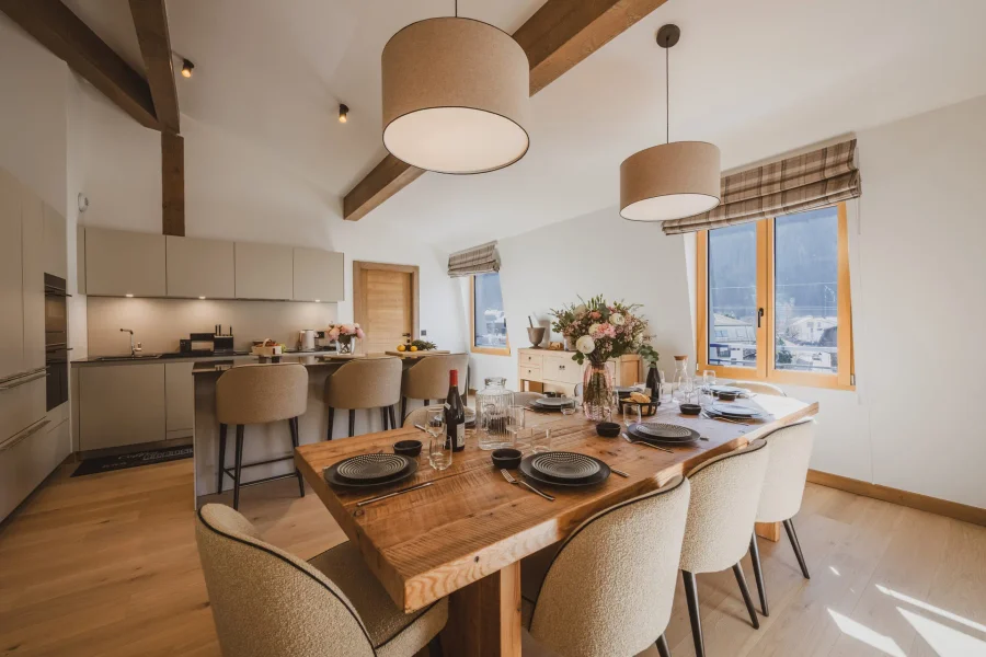 Beautiful top floor apartment in a brand new residence photo 2
