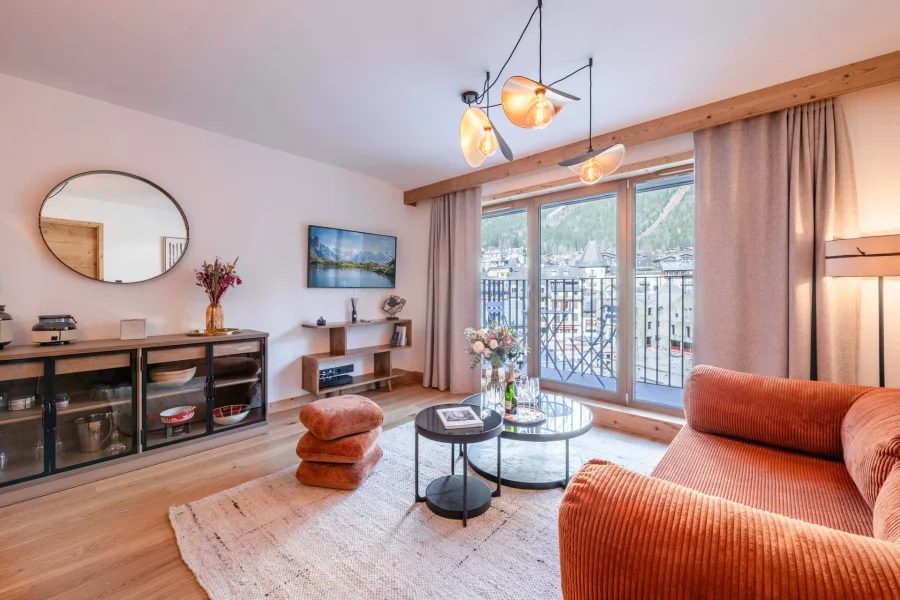 Beautiful new apartment for four in the centre of Chamonix photo 5